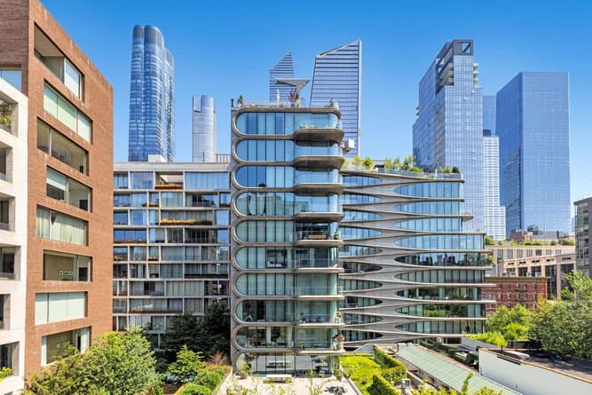 520 West 27th Street Suite 403 View 30