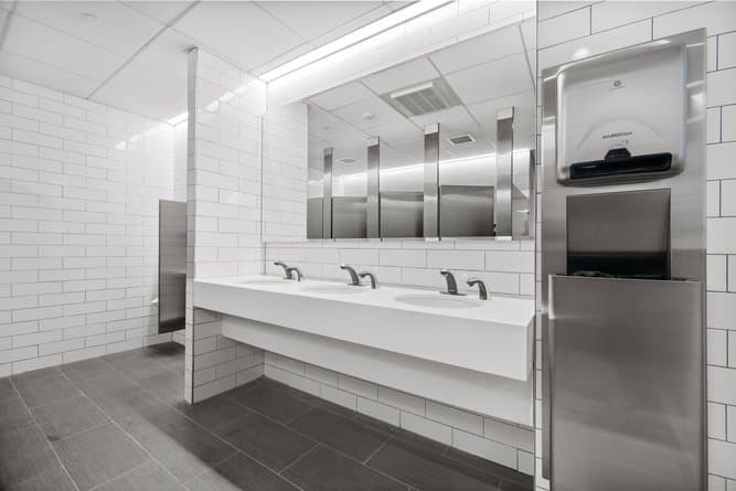 825 Seventh Avenue Floor7 42