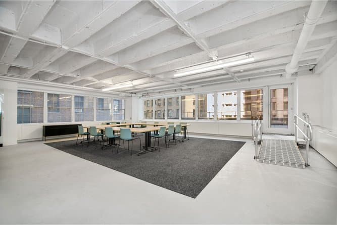 825 Seventh Avenue Floor7 34