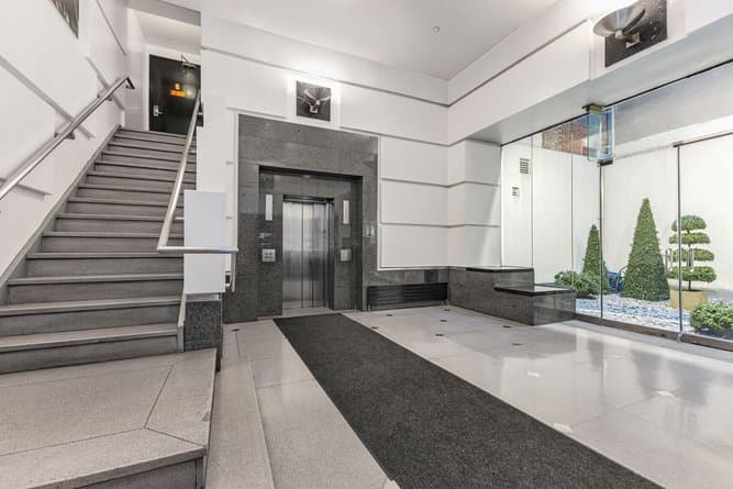 936 Broadway Commercial 58